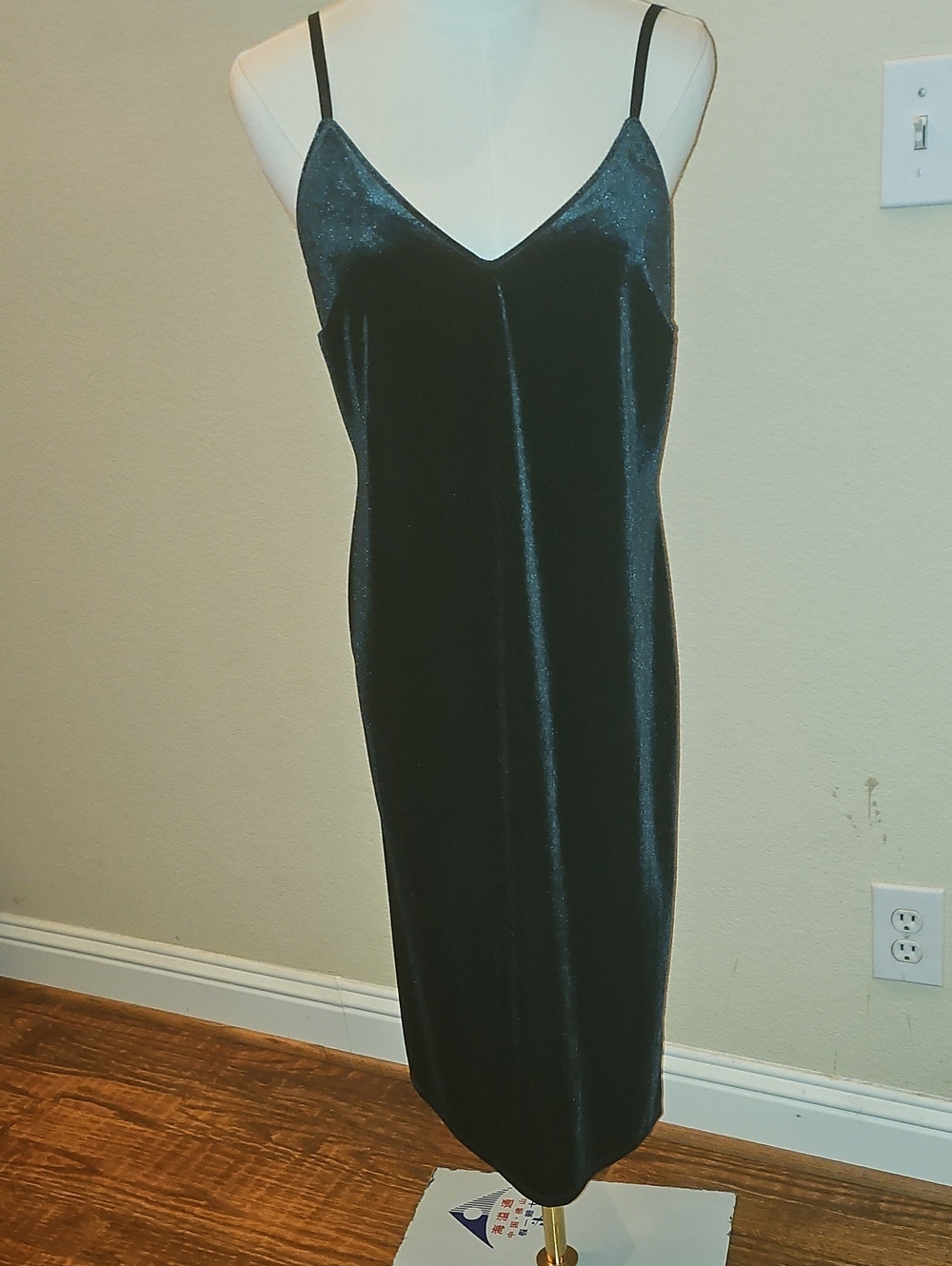 Sanctuary  Dark Green Velvet Midi Slip Dress with V-Neck,NWT